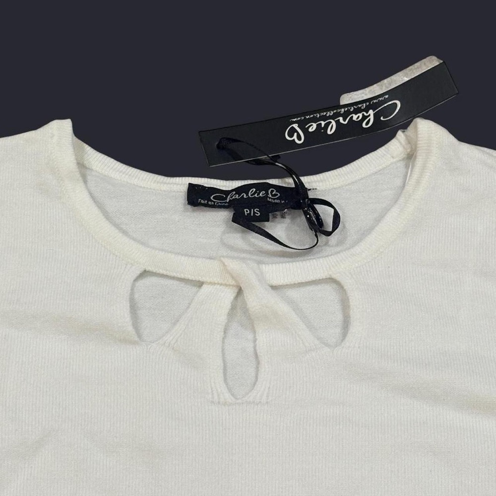 NEW $68 Charlie B Boutique Brand Cut Out Neckline Sweater